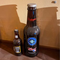 Jumbo Budweiser Seattle Mariners glass bottle