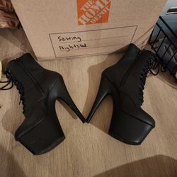 Black 7 Inch Pleasers Heels