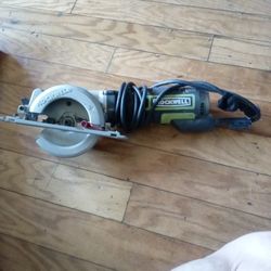 Rockwell Saw 