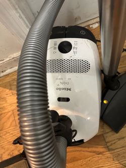 Vacuum cleaner