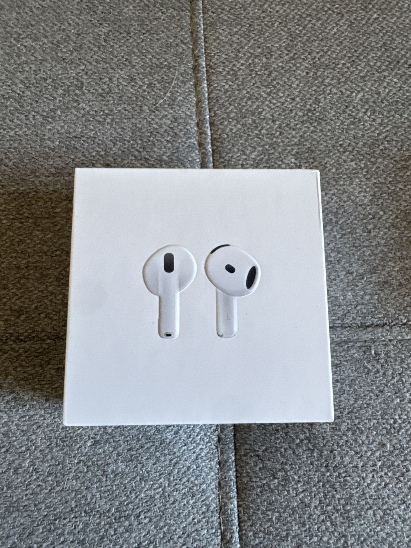 AirPods 4th Gen