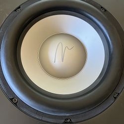 Martin Logan Dynamo 