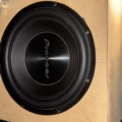 Pioneer 12’ Subwoofer In Box Ready To Go 
