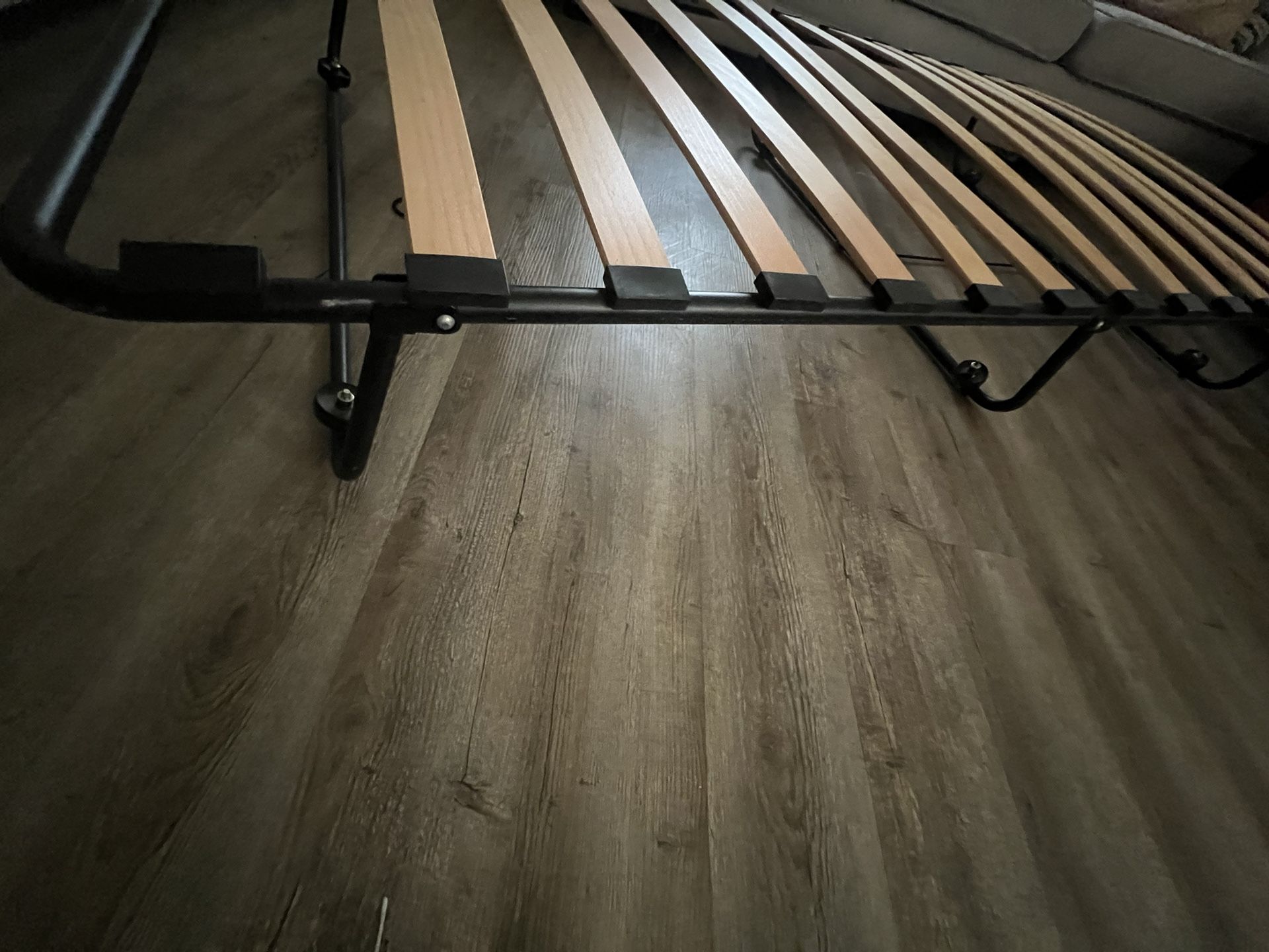 Twin smartbase Folding Mattress Bed Wooden Slats