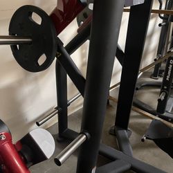 Front Lat Pulldown Machine.