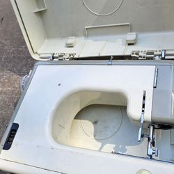 Vintage Sewing Machine 