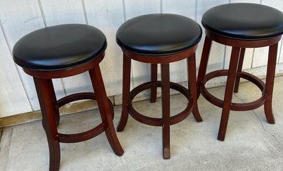 Rotating benches