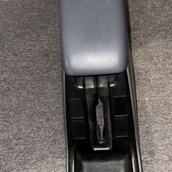 Toyota 4Runner Center Console 