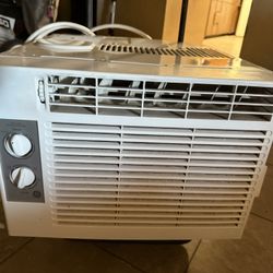 General Electric Air Conditioner 
