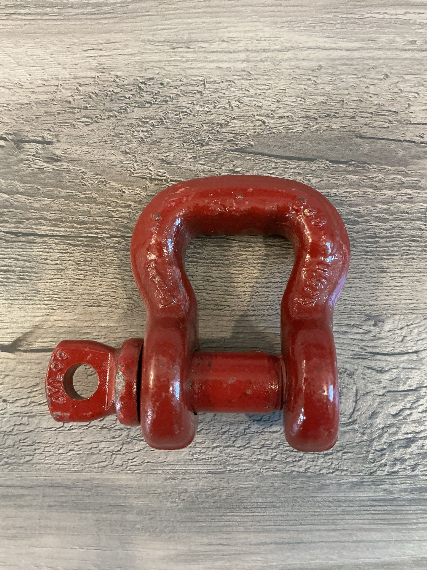 Crosby 1.5 Screw Pin Sling Shackle 6 1/2 Ton Red