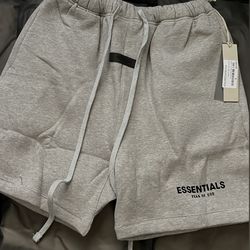 Dark oat essential shorts