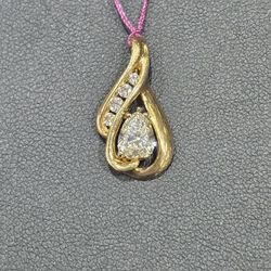 *On Sale* 14kt YG Small Diamond Pendant. 1 Carat. (C-5) ASK FOR RYAN. #(contact info removed)52