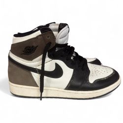 Nike Air Jordan 1 High Dark Mocha white black