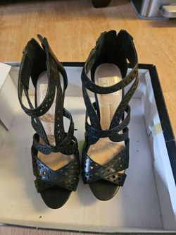 Dolce vita high heel size 6 lightly used