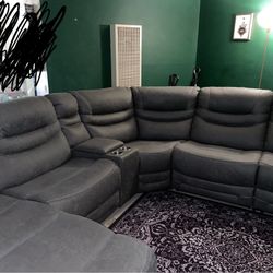 Sectional with Chaise 