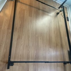 Full metal bed frame 