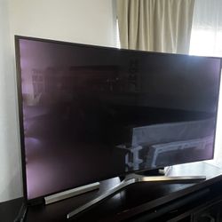 Curve TV 65in