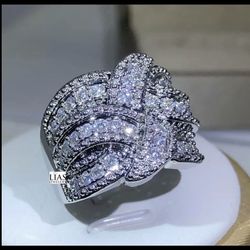 New 18k White Gold Engagement Ring 