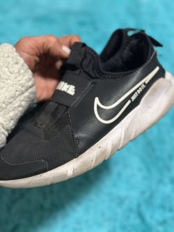 Boy Nike Shoes Size 4Y