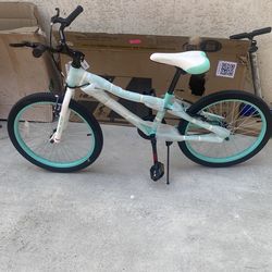 Neon blue Hiland bike