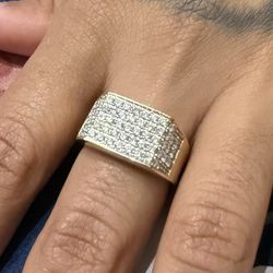 14k Gold Natural Diamond Ring 