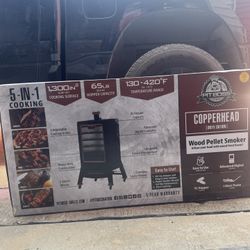 Pit Boss Copperhead 1300 Sq in Vertical Wood Pellet Smoker - Onyx Edition