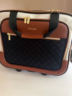 Lovevook Quilted Rolling Carry-On Bag