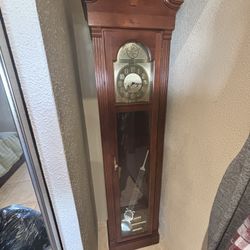 Tempus fugit Grandfather Clock 