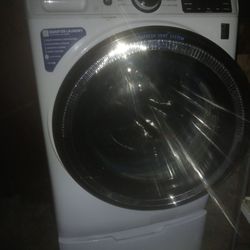 GE UltraFresh Vent System Stackable Smart Compatible Large Front-Load Washer And Dryer 