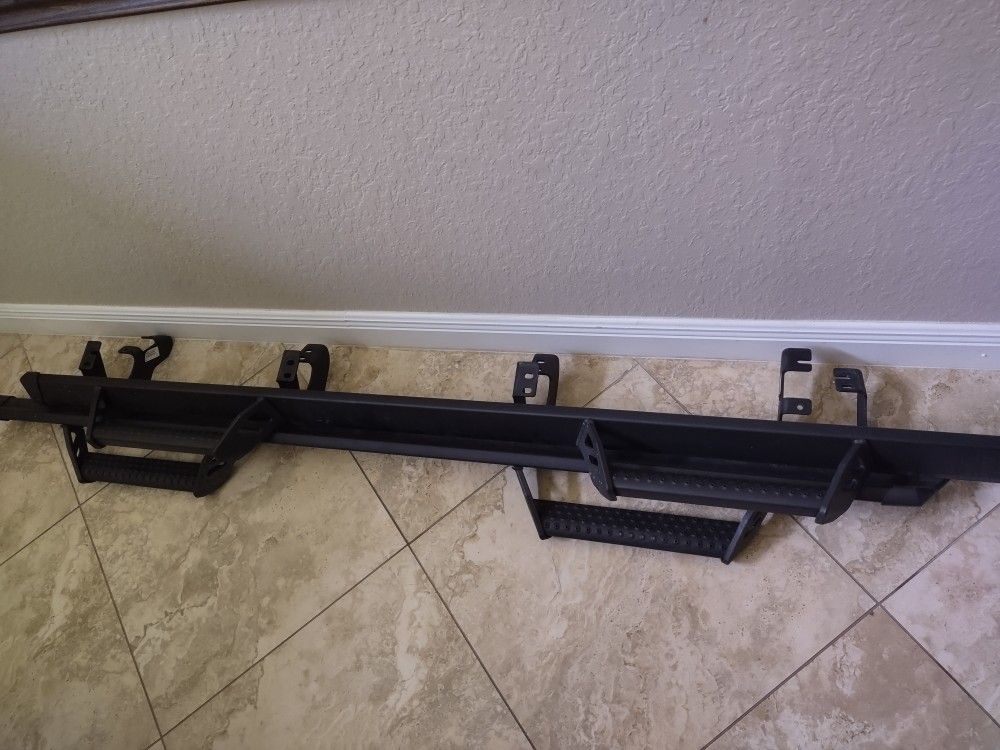 Tundra 2022+ OEM Predator Step Bars