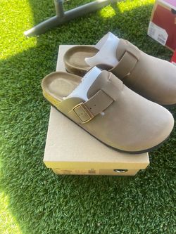 Clogs