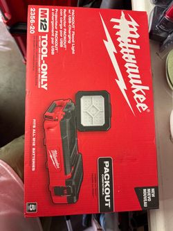 Milwaukee m12 Packout Light