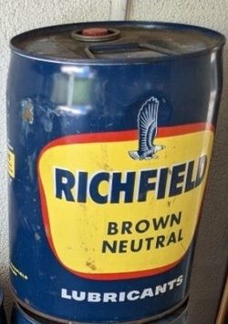 Richfield 5 Gallon Can