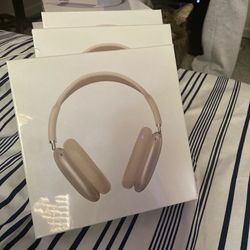 Starlight Apple AirPods Max