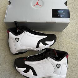 Jordan 14 Black Toe Sz 5y
