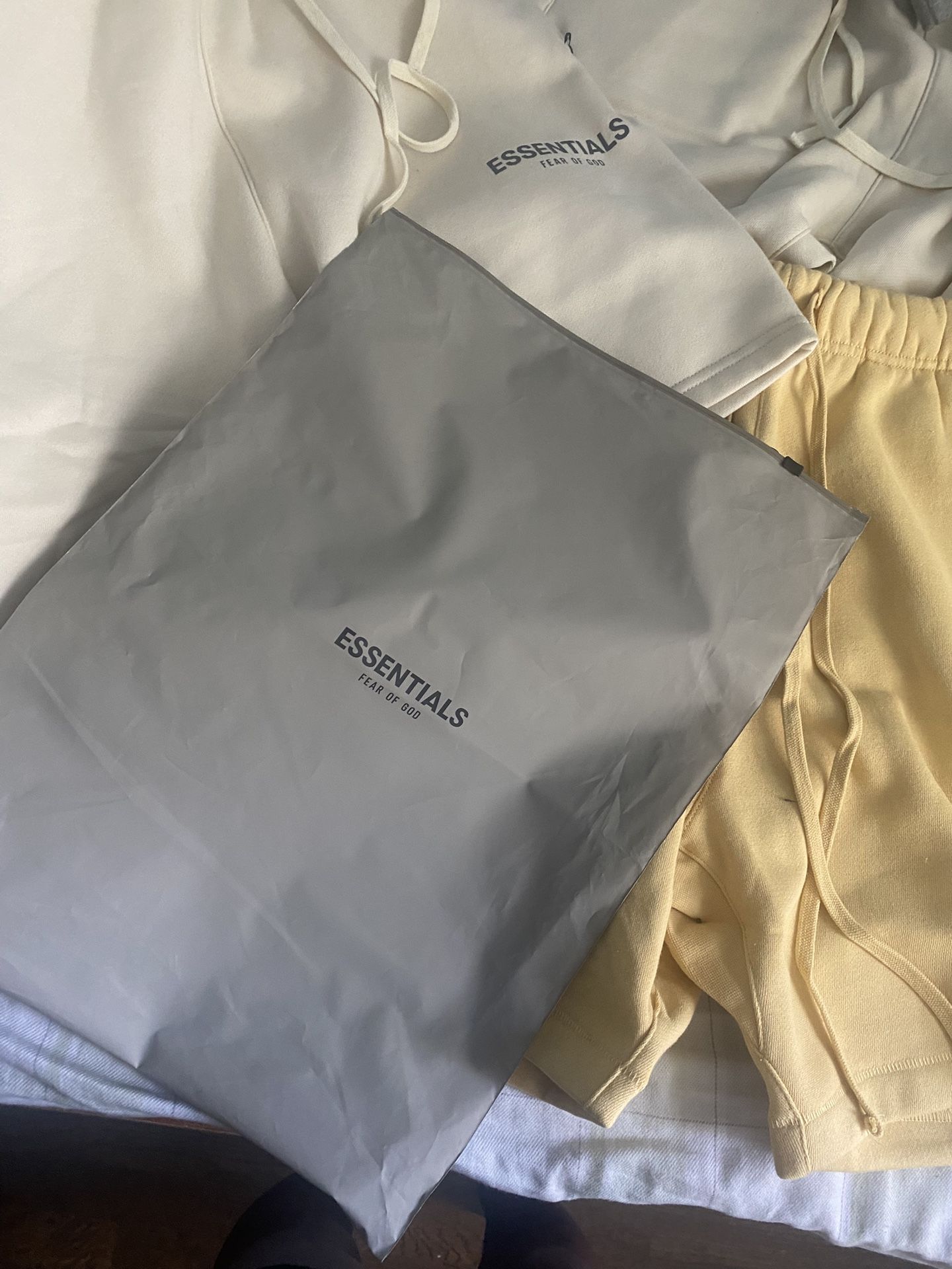 Essentials Fear Of God 