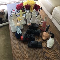 Avon Collectibles 18 Pieces