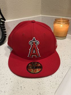 BRAND NEW ANGELS HAT