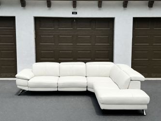 🛋️ Sectional Sofa/Couch - Leather - Delivery Available 🚛