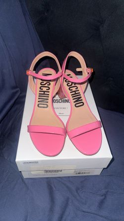 moschino
