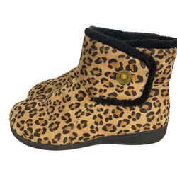 VIONIC Orthaheel Slippers Boots Vanah Leopard Animal Print US 6 EU 37