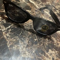 Brand New rayban Sunglasses $60