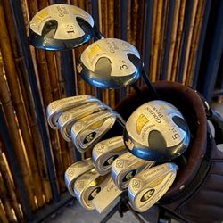 Ladies Golden Bear Golf Club Set