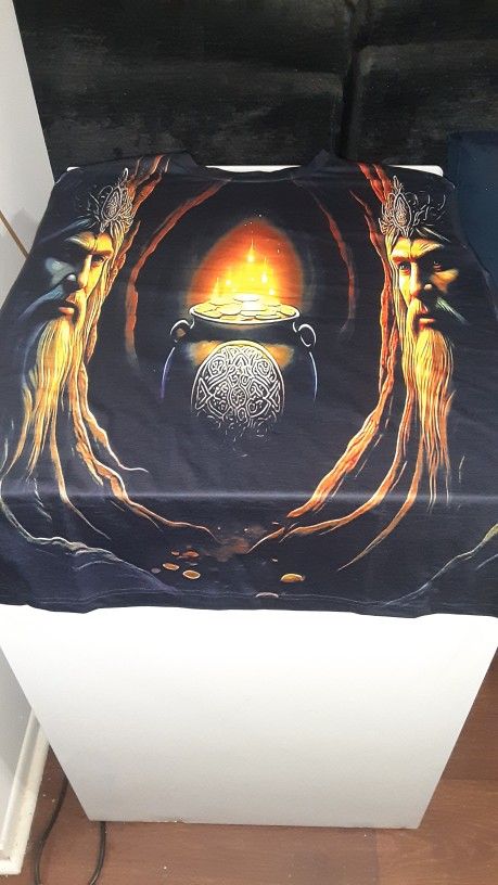 Pot Of Gold Guardians Printed Tee