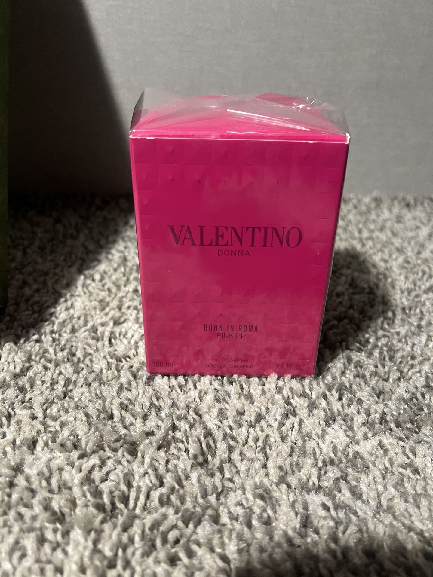 Valentino Perfume