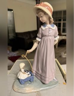 LLADRO Spain Porcelain Girl Pulling Dolls Carriage #5044 NIB 11in