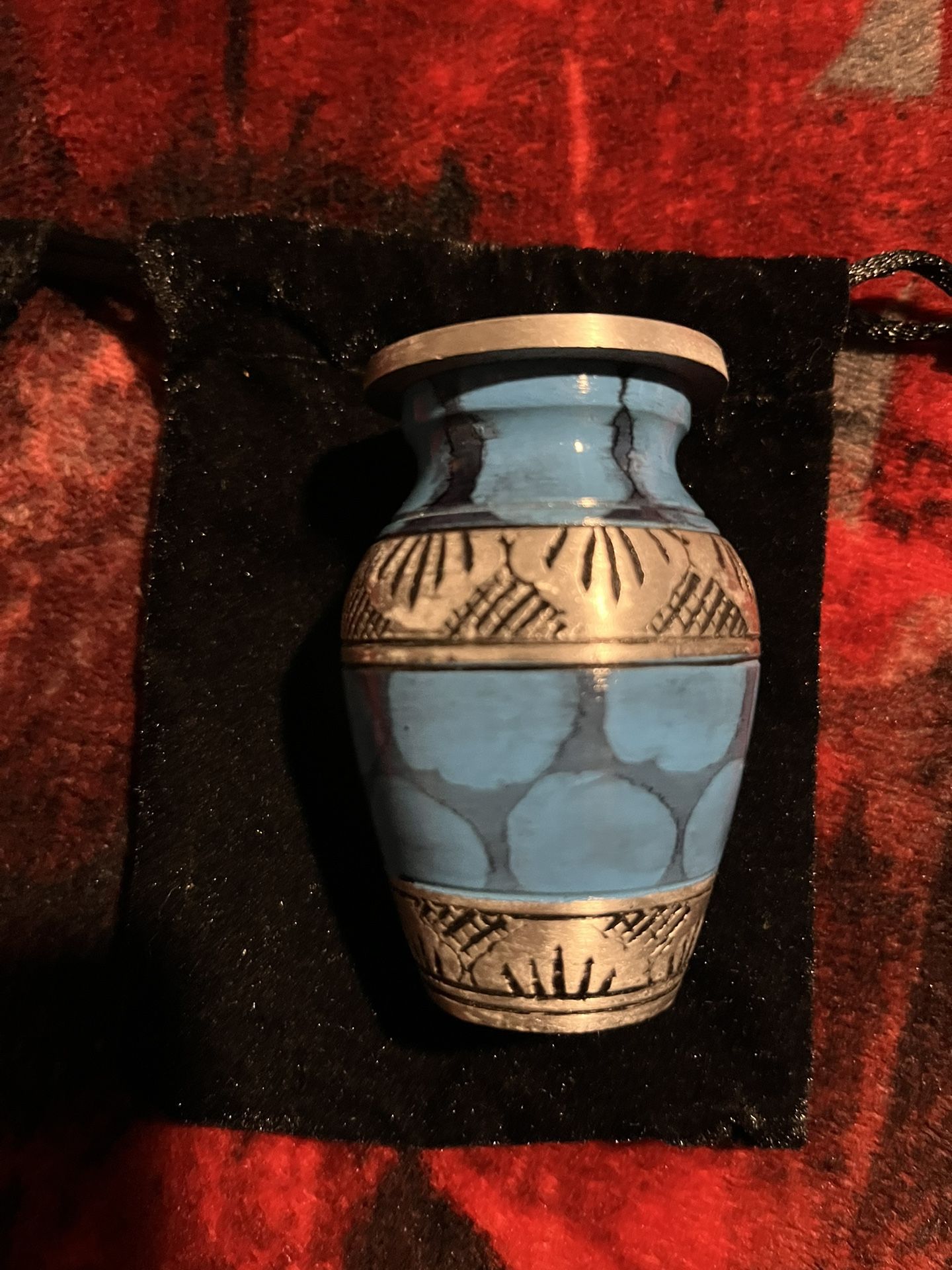 Small Fedmax Urn