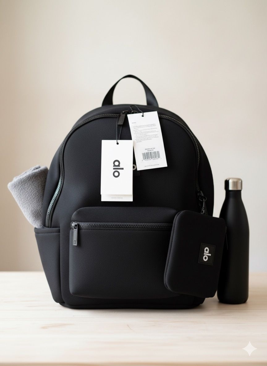 Alo Stow Backpack – New W/ Detachable Pouch
