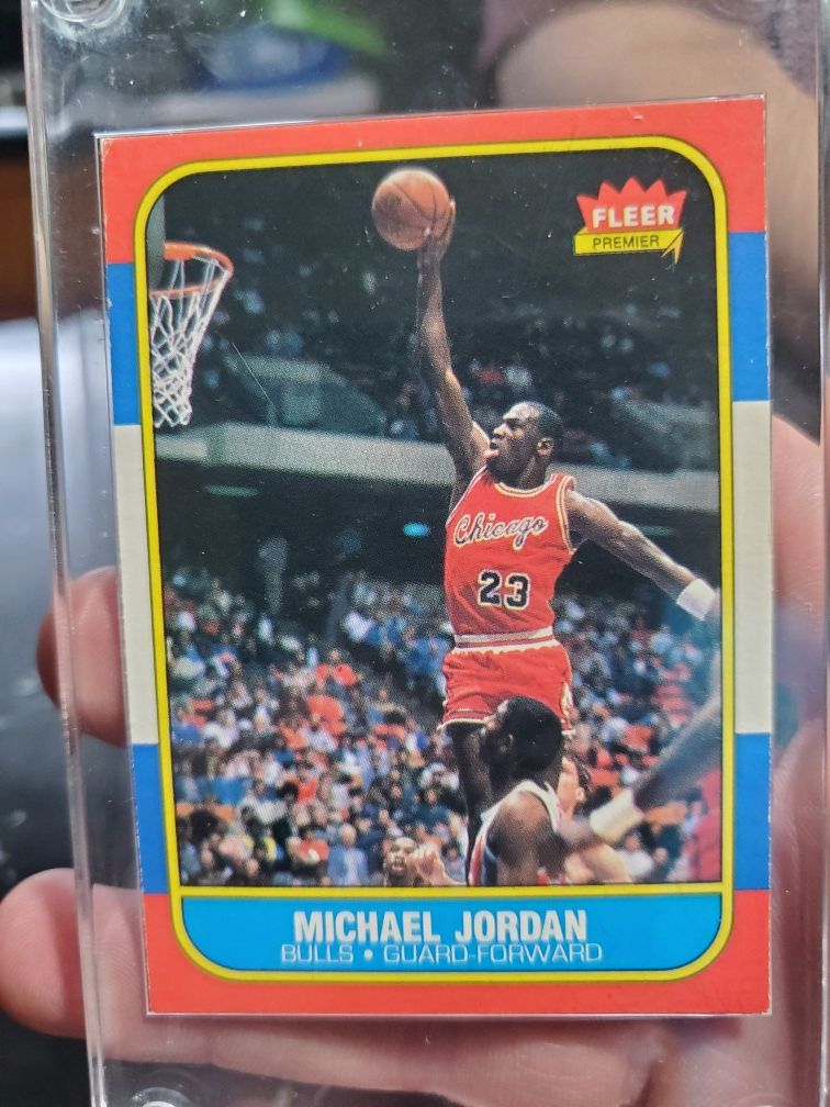 EXTREMELY RARE Michael Jordan Fleer rookie card 57/132