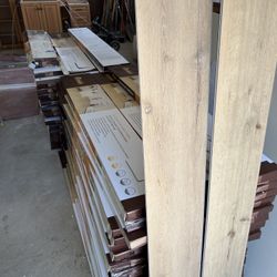Vinyl Floor & Laminate / Pisos $1.39 
